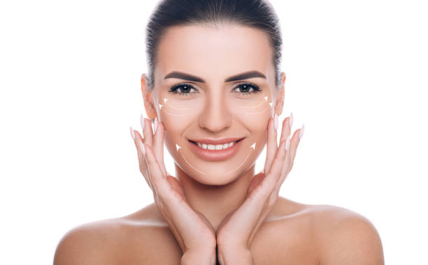 Slimming Facial – Sculpt & Define Your Look