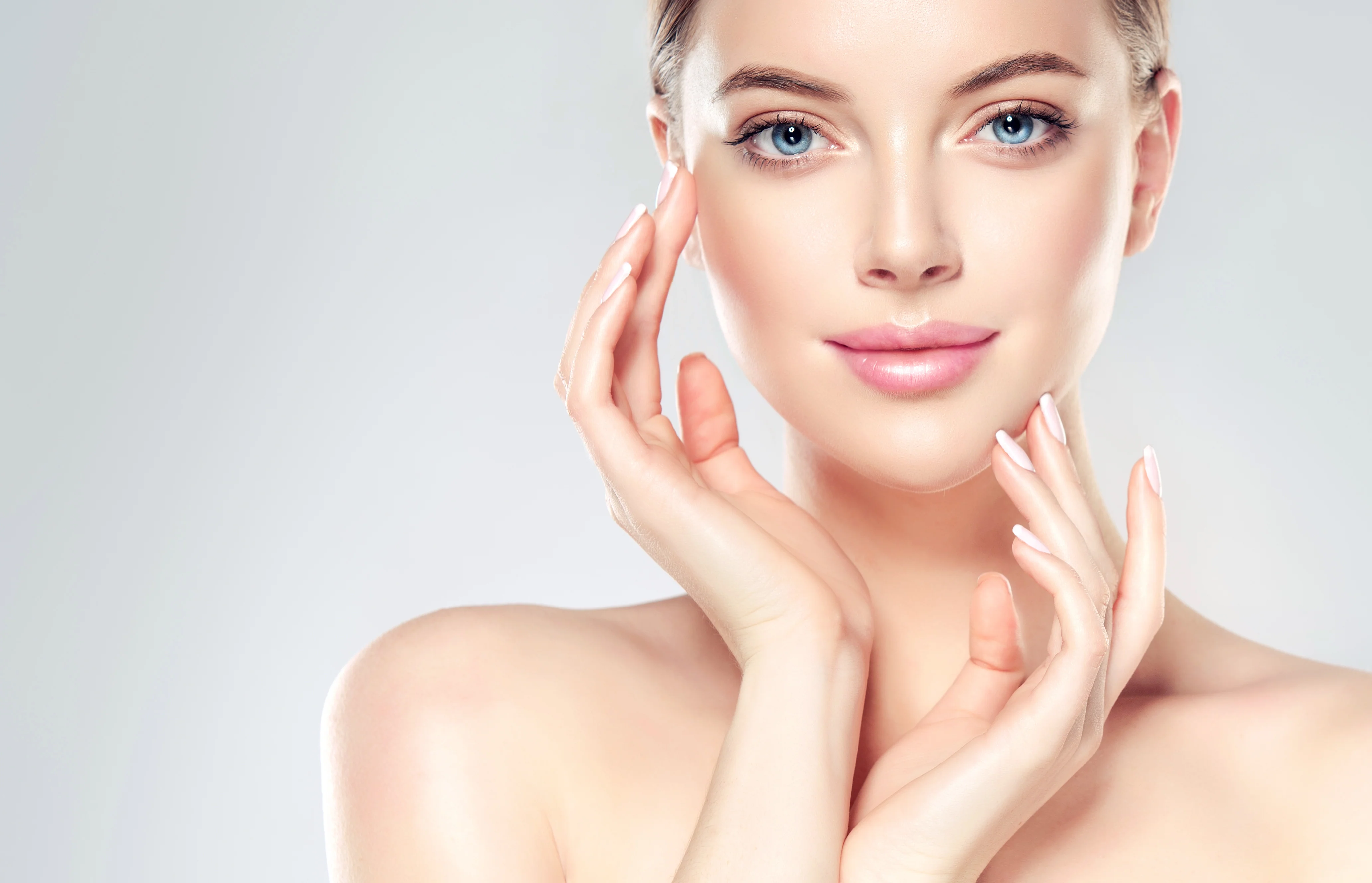 Slimming Facial – Sculpt & Define Your Look